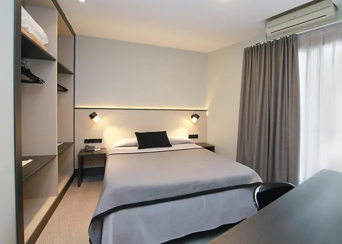 Hotel Esplugues Esplugues de Llobregat