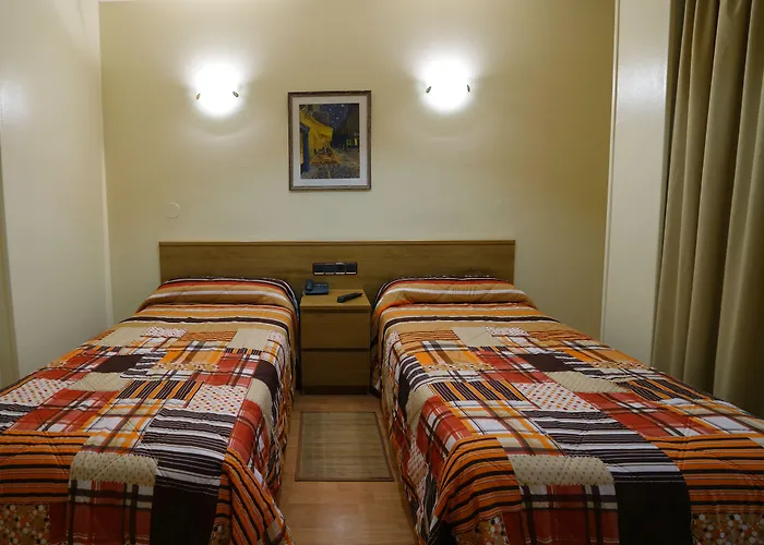 Hotel Esplugues 2*