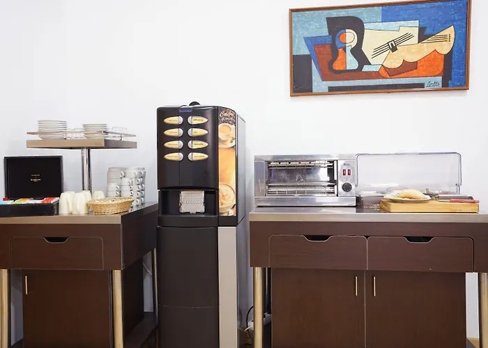 Esplugues 2* Esplugues de Llobregat