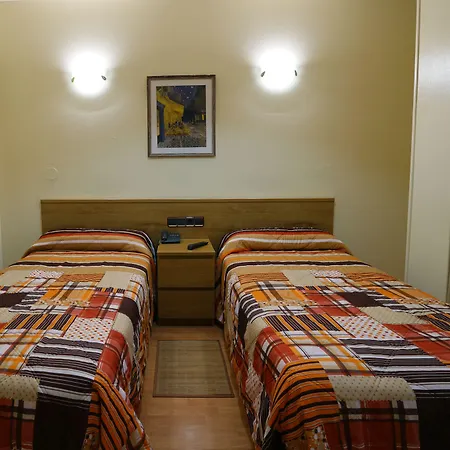 Hotel Esplugues 2*