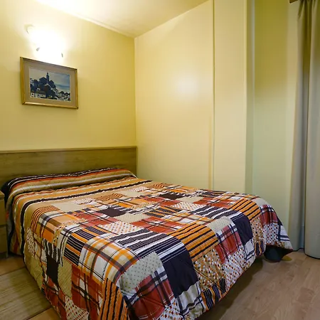 Esplugues Hotel 2*